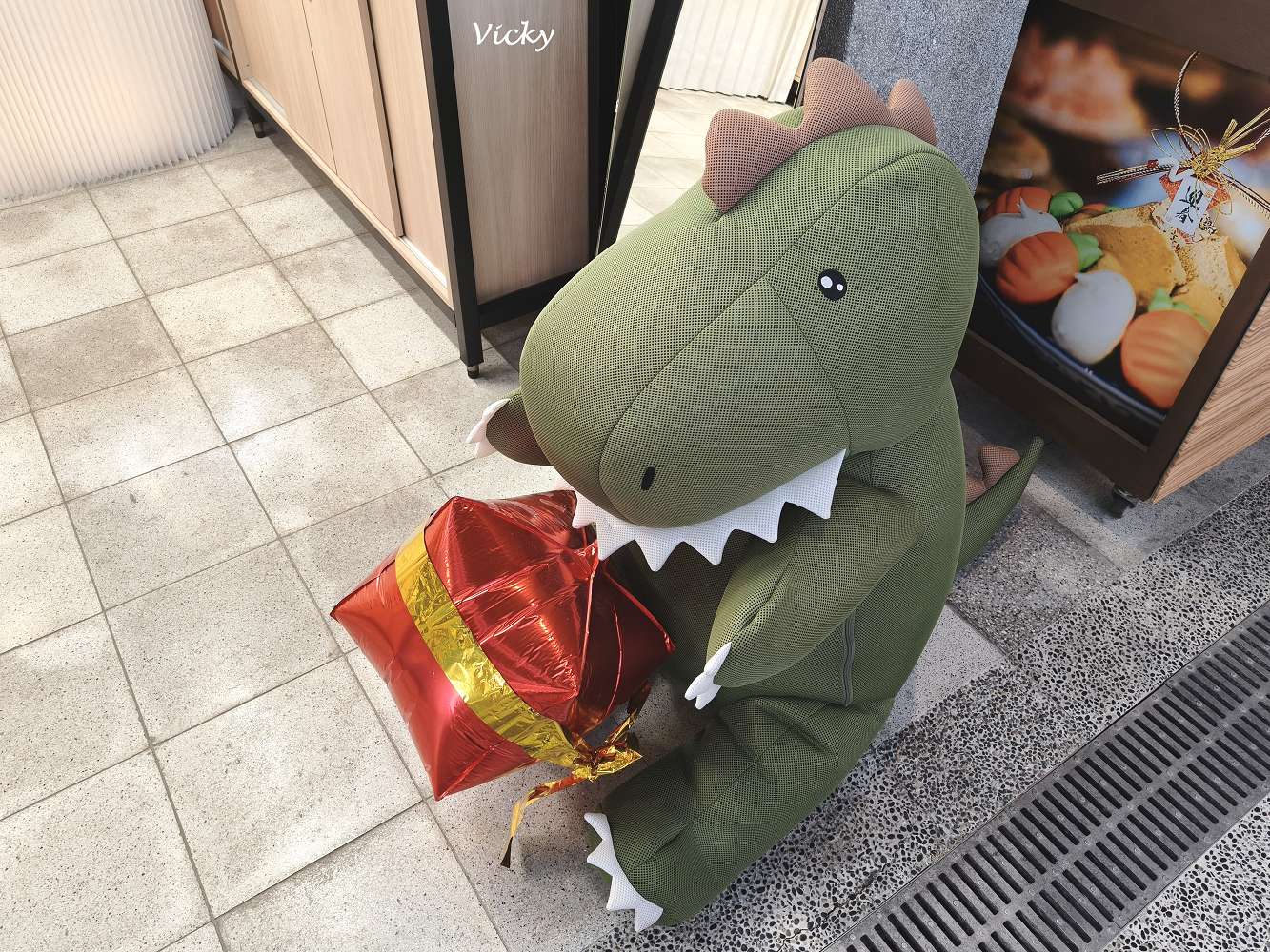 2026 台南西市場（大菜市）最強攻略：精選10間必吃美食與必逛攤位，百年古蹟華麗回歸！