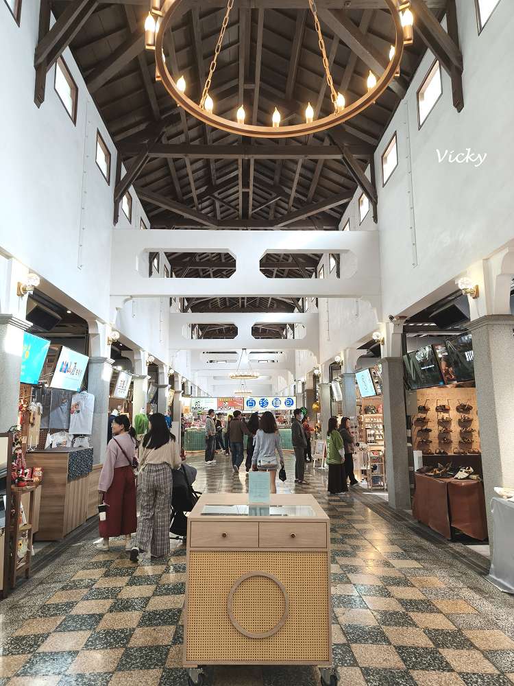 2026 台南西市場（大菜市）最強攻略：精選10間必吃美食與必逛攤位，百年古蹟華麗回歸！