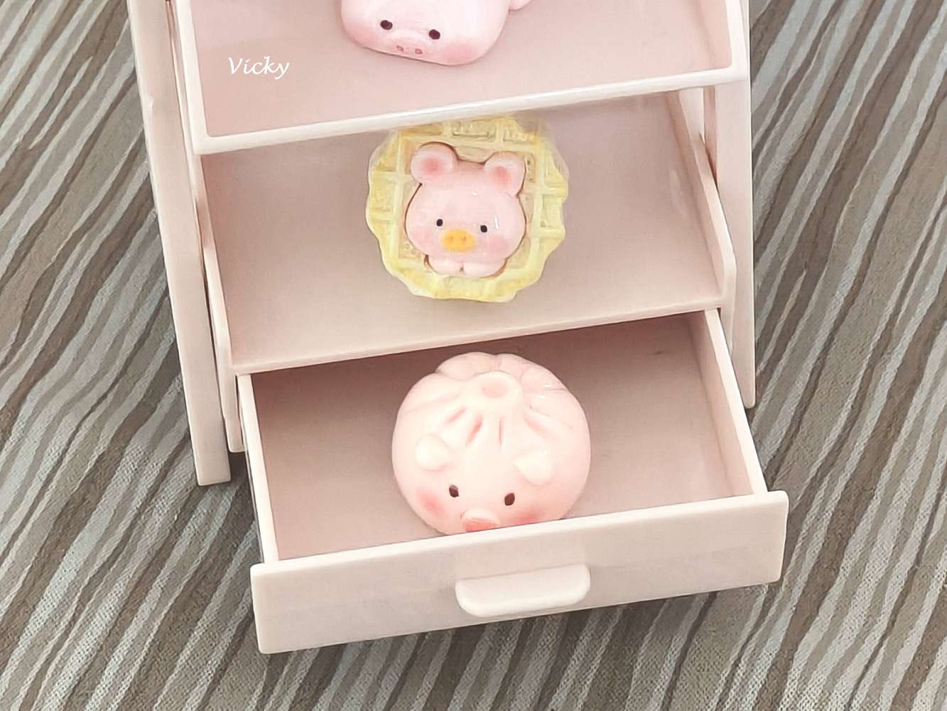 2026 台南西市場（大菜市）最強攻略：精選10間必吃美食與必逛攤位，百年古蹟華麗回歸！