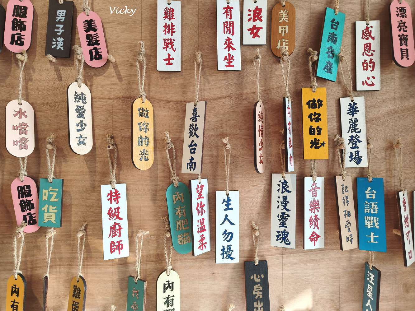 2026 台南西市場（大菜市）最強攻略：精選10間必吃美食與必逛攤位，百年古蹟華麗回歸！