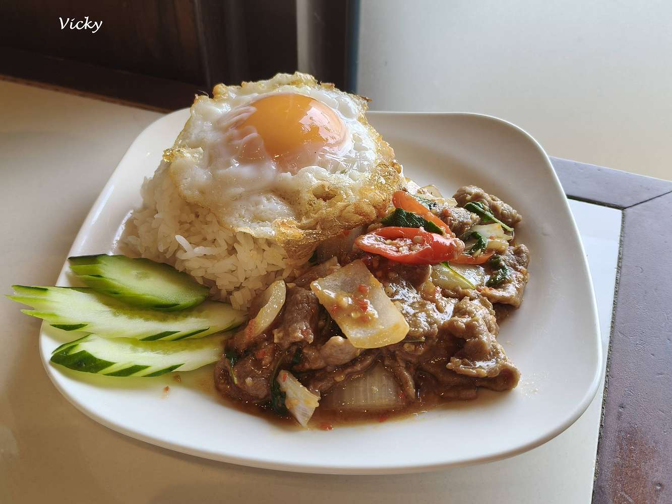 台南泰式料理︱YUM MAMA 泰式家常菜:公園南路隱藏版人氣店,平日中午生意好到讓人嚇一跳,附菜單 台南泰式料理︱YUM MAMA 泰式家常菜:公園南路隱藏版人氣店,平日中午生意好到讓人嚇一跳,附菜單