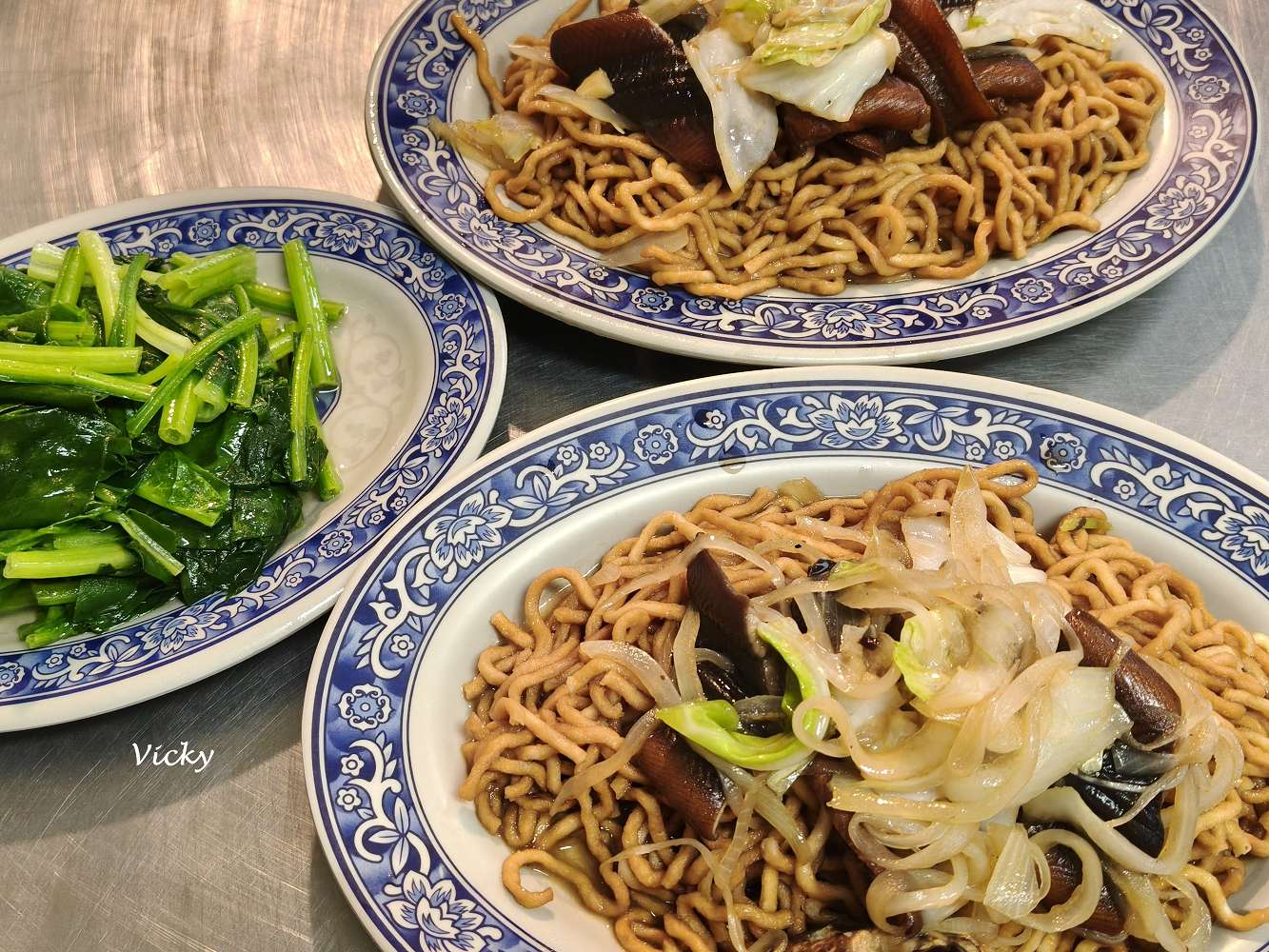 台南南區美食推薦｜陳家鱔魚意麵：不排隊也能吃到靈魂鑊氣！乾炒意麵與生炒花枝的極致誘惑，附菜單