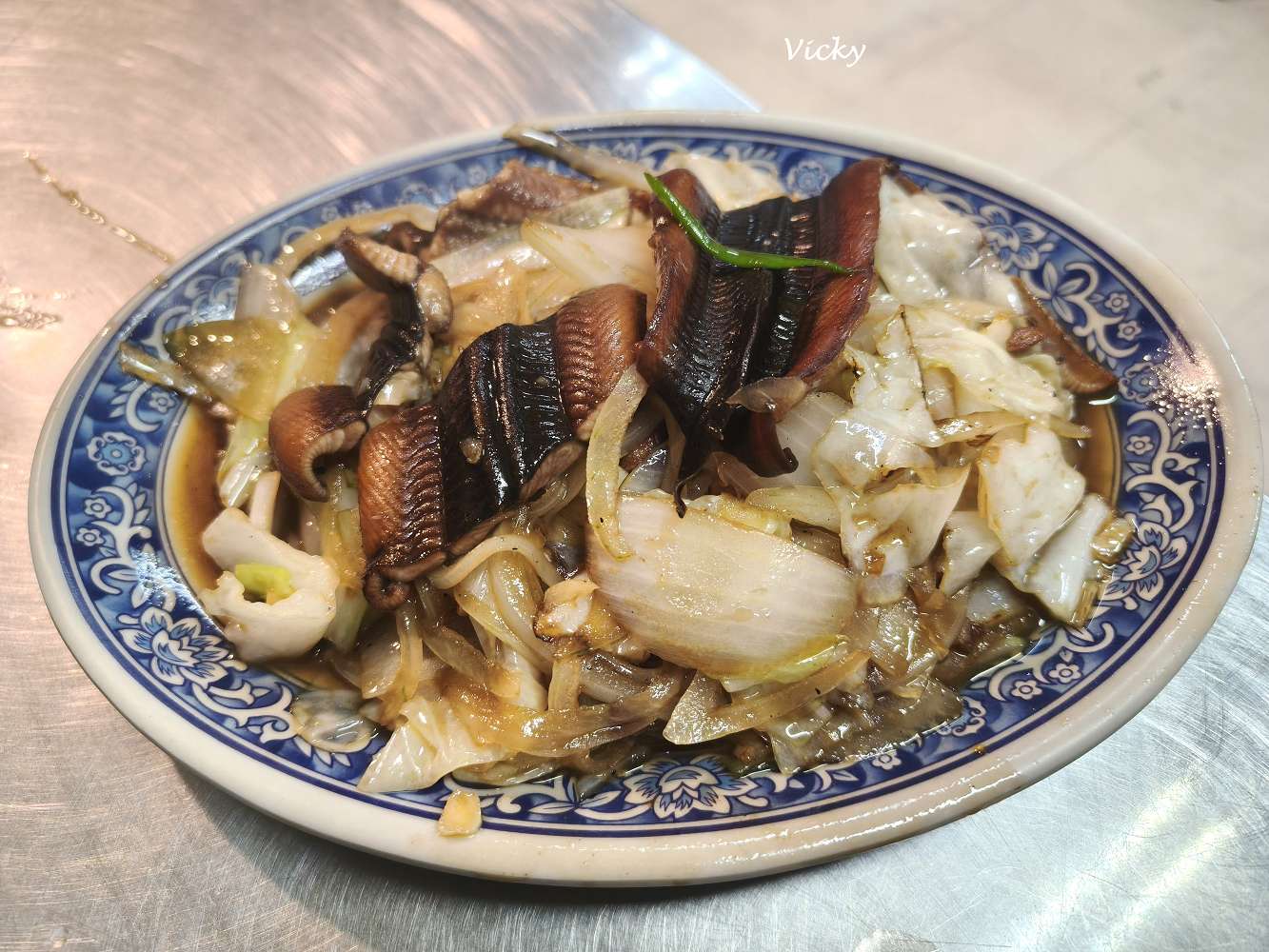 台南南區美食推薦｜陳家鱔魚意麵：不排隊也能吃到靈魂鑊氣！乾炒意麵與生炒花枝的極致誘惑，附菜單