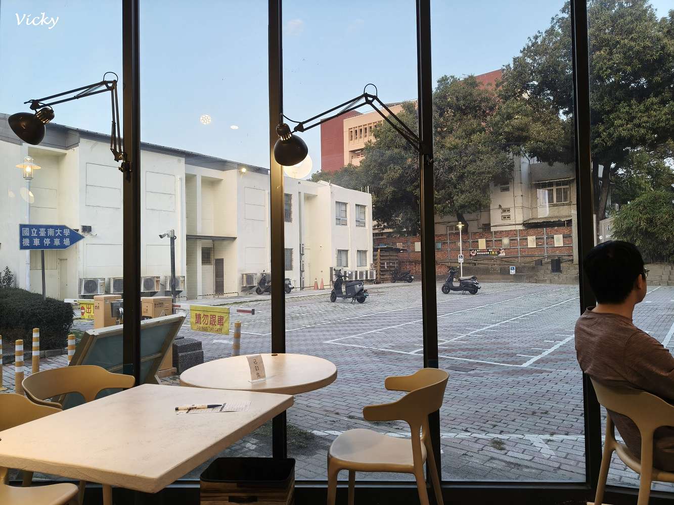 台南大學美食︱桃子手作料理:慶中街上職人手作定食推薦,漫步校園旁的文青溫馨好滋味,附菜單 台南大學美食︱桃子手作料理:慶中街上職人手作定食推薦,漫步校園旁的文青溫馨好滋味,附菜單