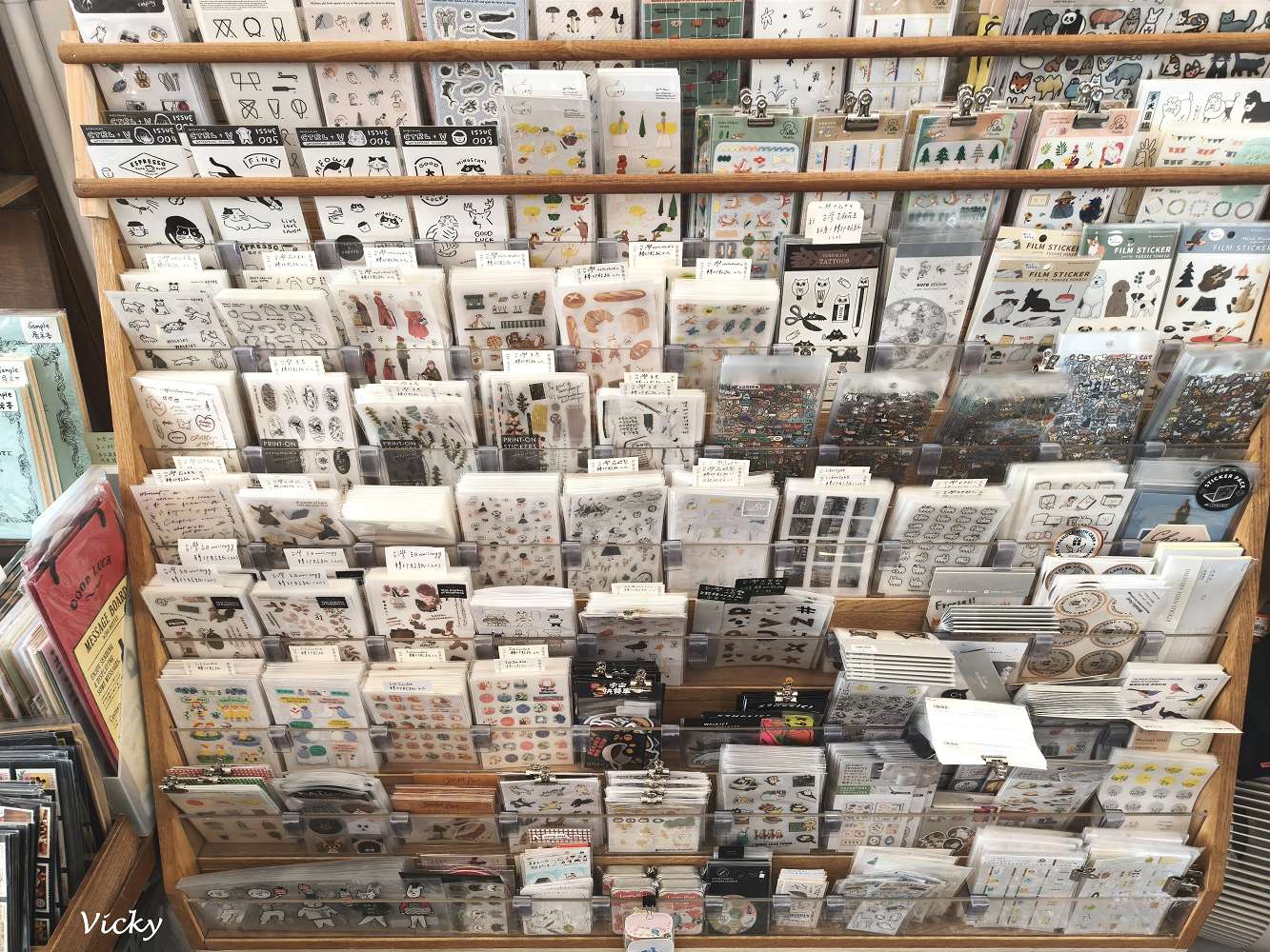 台中 審計新村 文創園區:老宿舍改建的文創亮點,加碼附近超好逛文具祕境! 台中 審計新村 文創園區:老宿舍改建的文創亮點,加碼附近超好逛文具祕境!