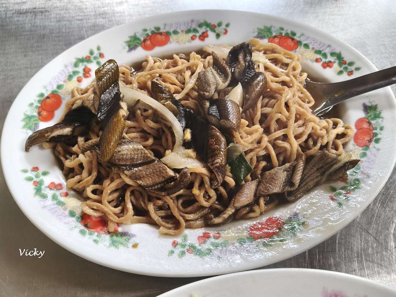 台南南區必吃︱好好吃鱔魚意麵：台南在地人私藏！鑊氣十足、鮮甜爽脆，金華路上低調卻驚豔的深夜美味，附菜單