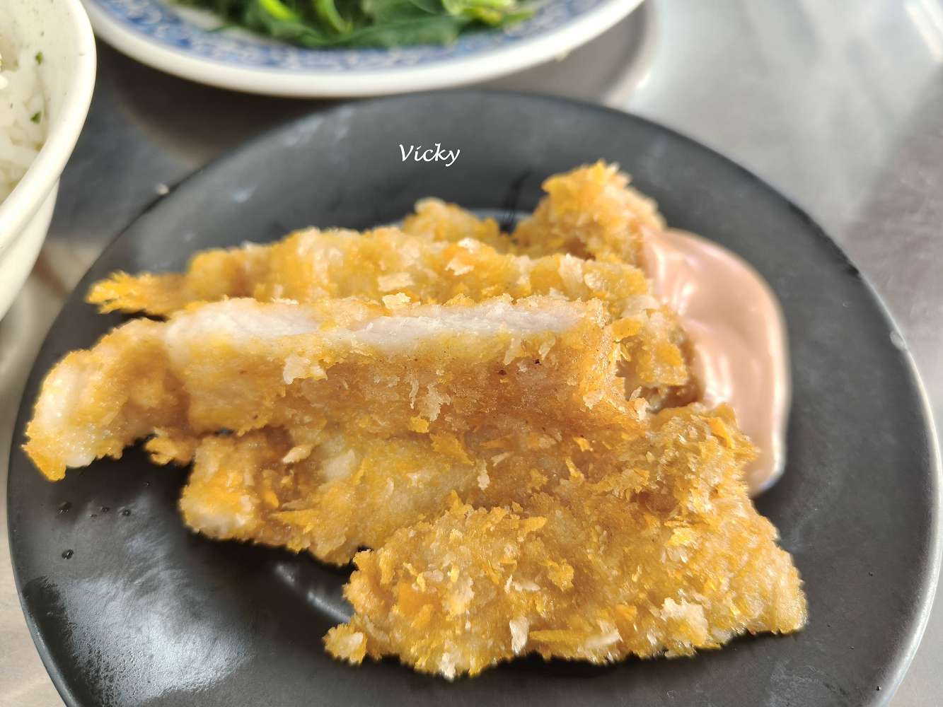 台南美食︱台灣鮮魚湯 肉燥飯（府前 創始店）：在地人激推鮮甜鱸魚湯，比牛肉湯更清爽的早午餐首選，附菜單
