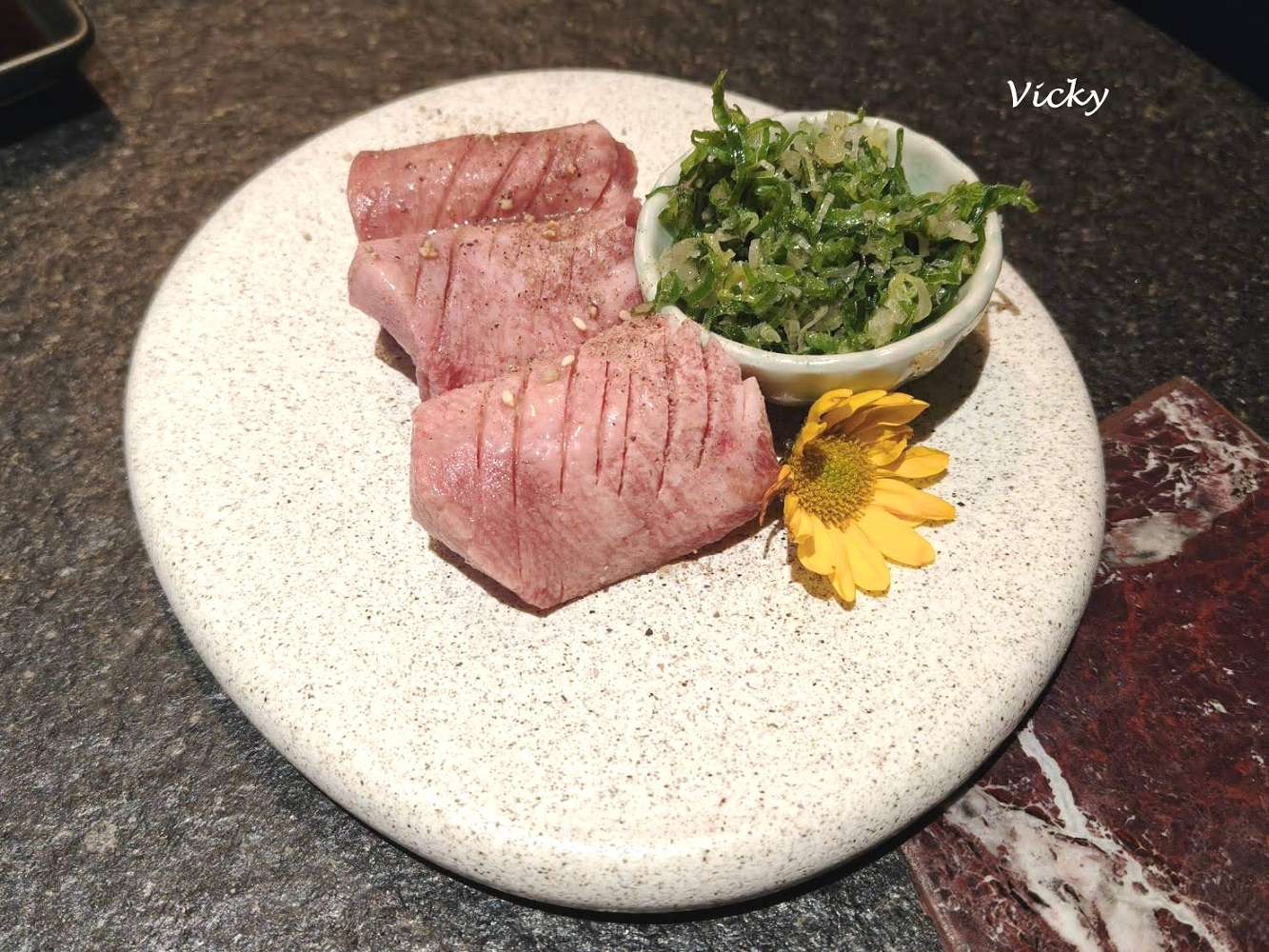 台南燒肉推薦︱Pankoko燒肉會所：第一名燒肉店！職人代烤極致和牛，厚切牛舌與月見拌飯的銷魂紀錄