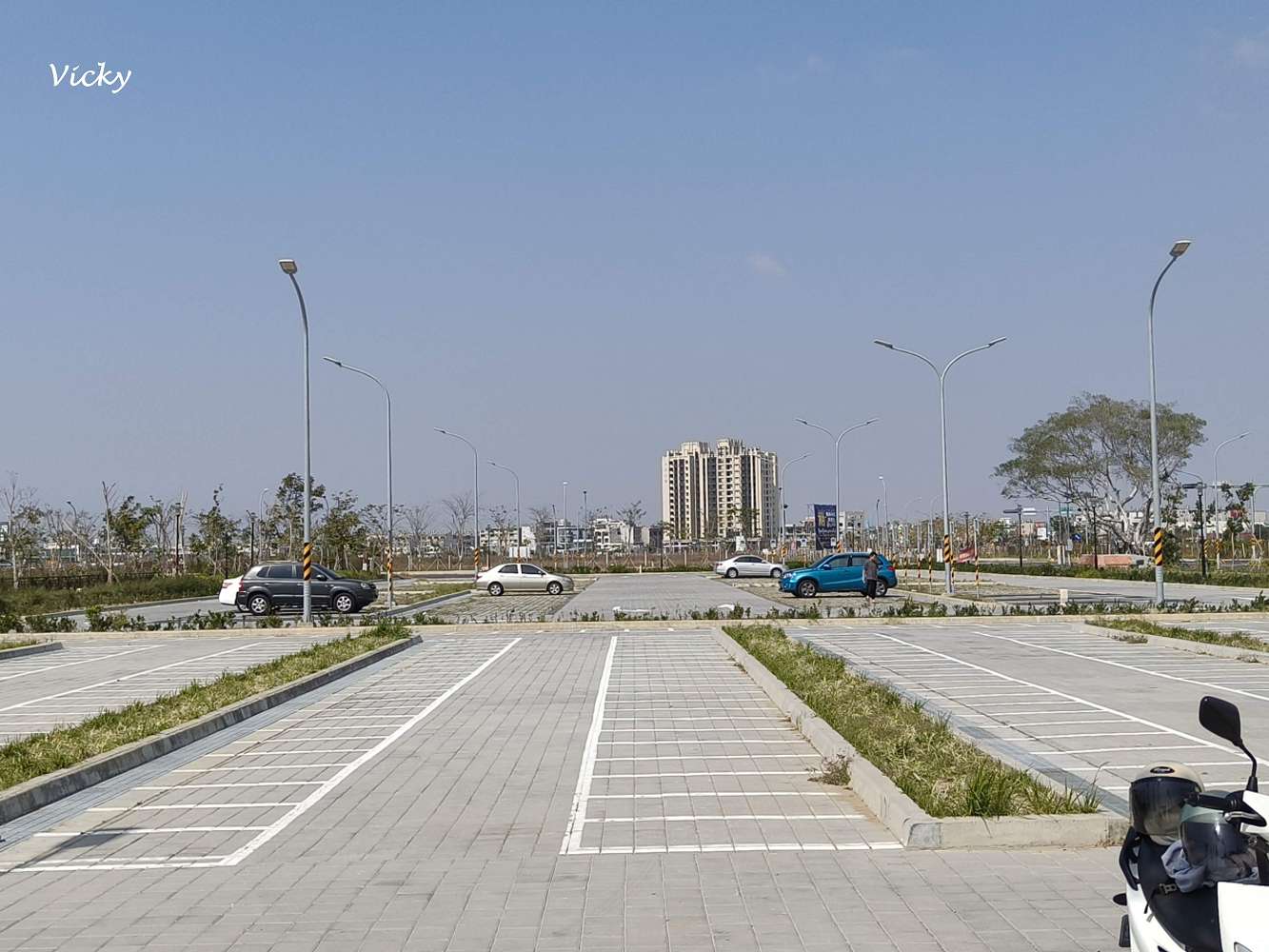 台南安南區親子景點︱台江地景公園：火箭神龍塔與水車共舞的冒險樂園，設洗手間