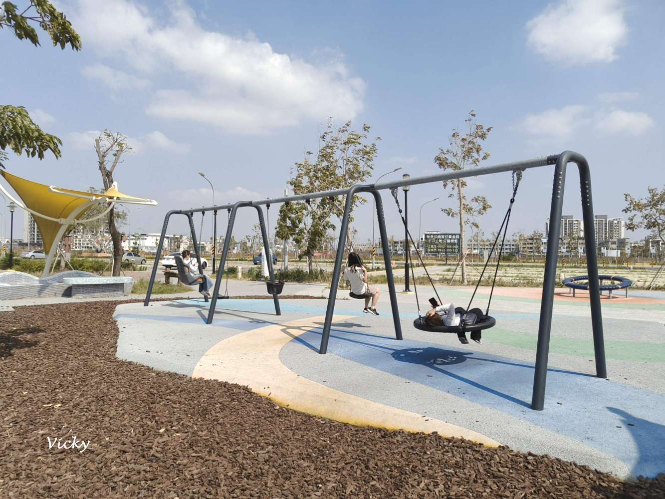 台南安南區親子景點︱台江地景公園：火箭神龍塔與水車共舞的冒險樂園，設洗手間