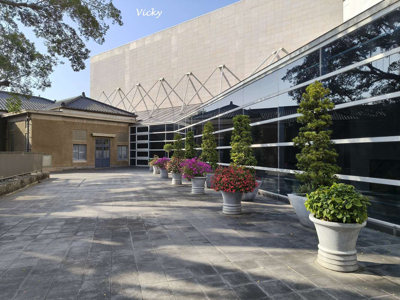 臺南市美術館︱2026 最新展覽:從餐桌到神桌的藝術連結,食物控必看的療癒系工藝美學 臺南市美術館︱2026 最新展覽:從餐桌到神桌的藝術連結,食物控必看的療癒系工藝美學