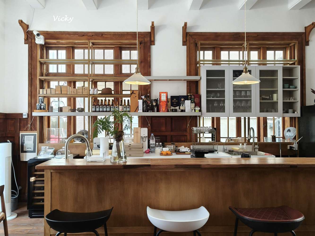 台南景點︱台南公園對面隱藏版古蹟！原日本陸軍台南偕行社：走進百年 CLUBHOUSE 享受極致 Chill 咖啡與藝術展覽