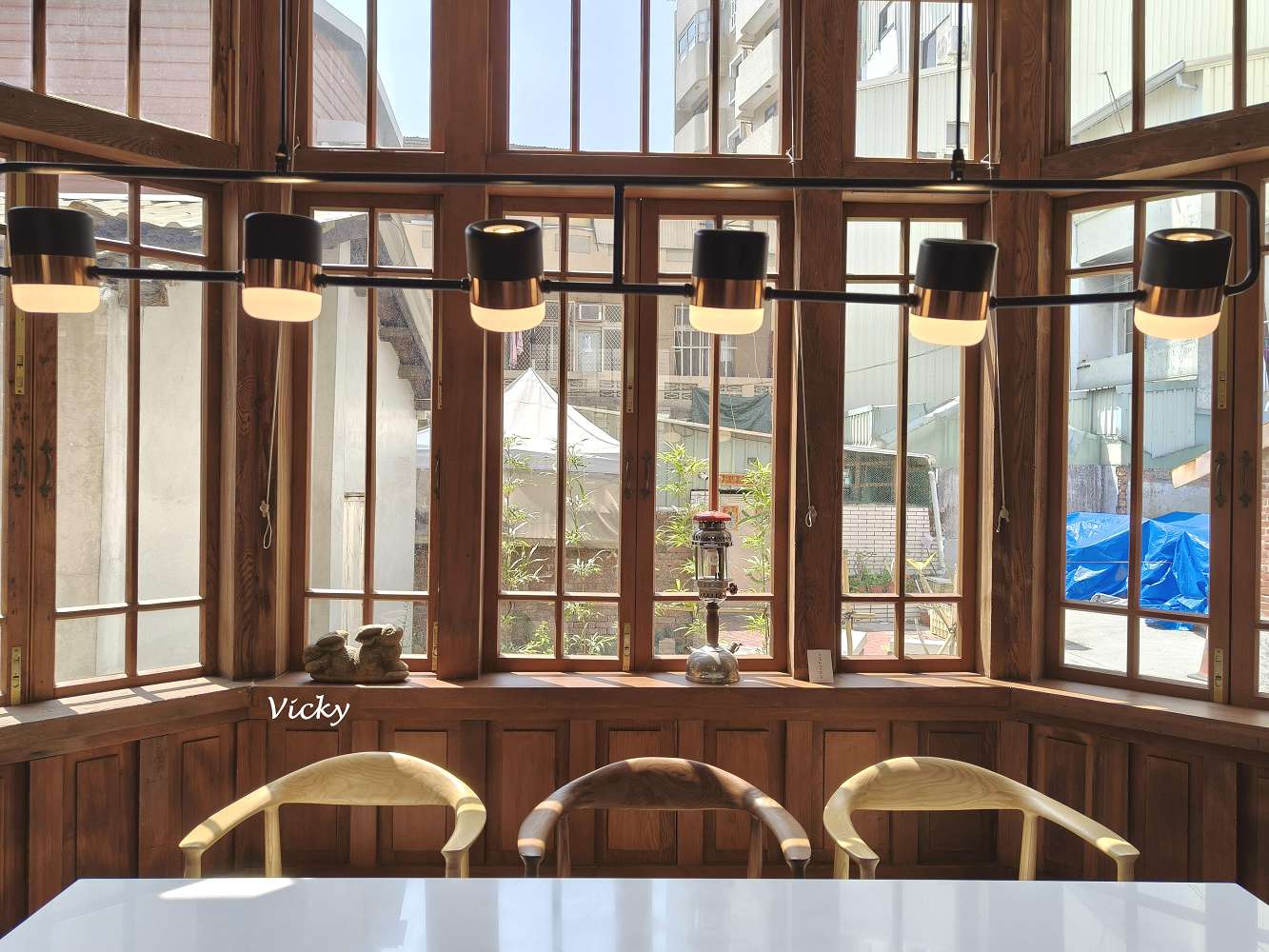 台南景點︱台南公園對面隱藏版古蹟！原日本陸軍台南偕行社：走進百年 CLUBHOUSE 享受極致 Chill 咖啡與藝術展覽