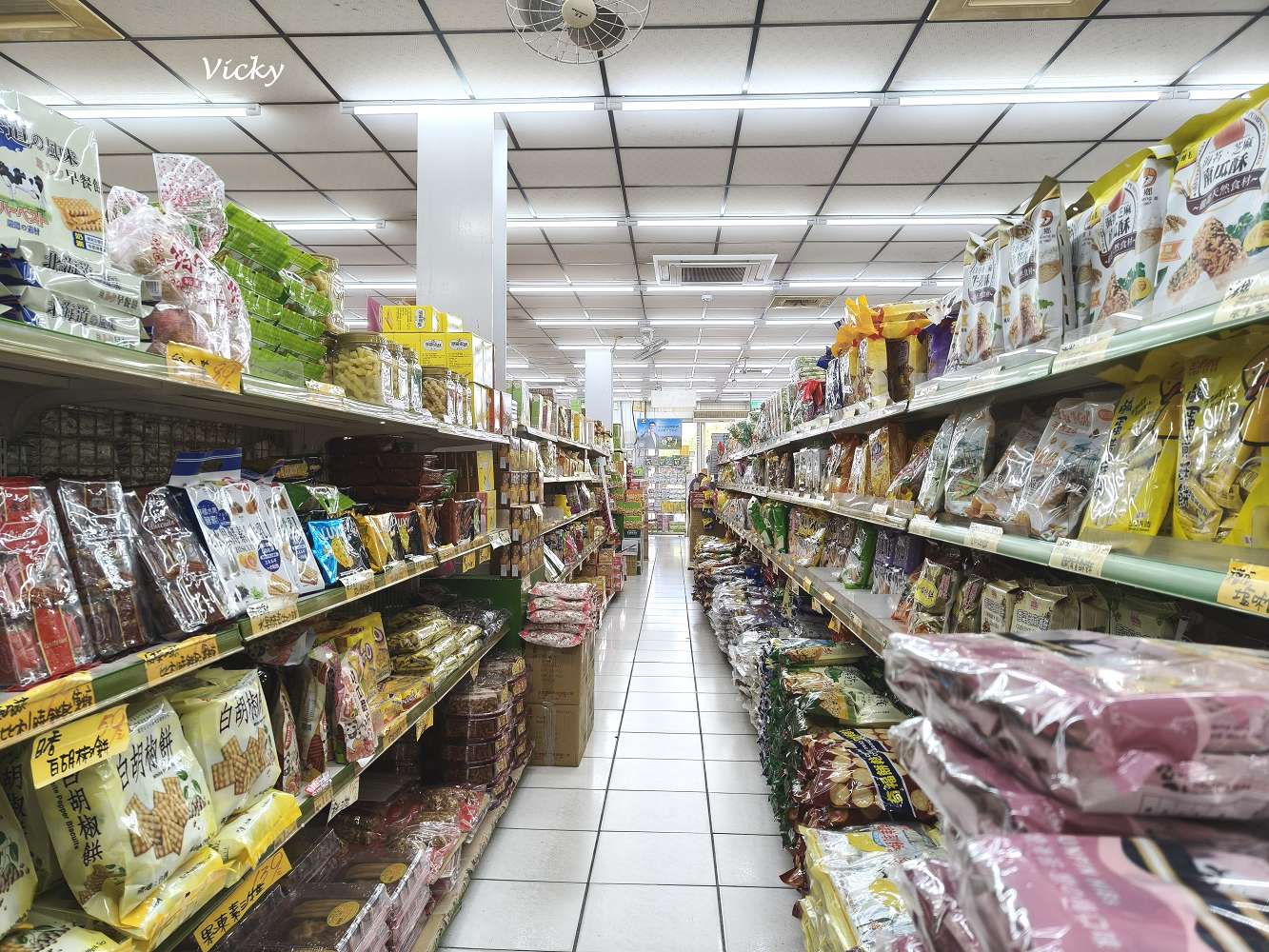 台南東區︱大統生鮮超市：仁和路在地人的秘密基地！24小時營業、食材齊全、價位超佛心
