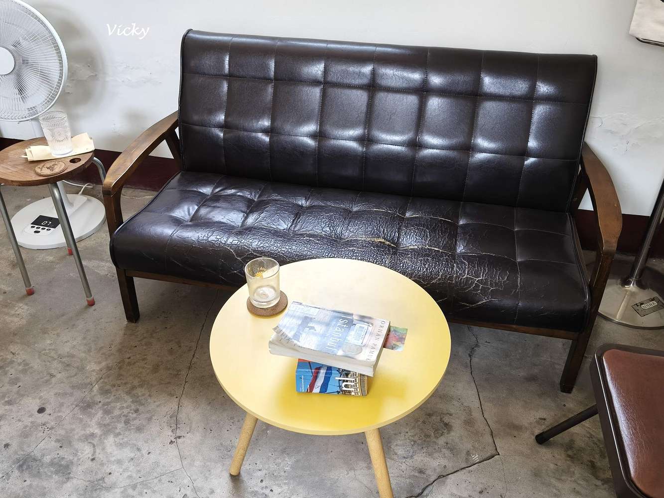 台南成大咖啡推薦︱荷咖啡：隱身力行校區小白屋的午茶時光，感受春夏微風的愜意幸福，附菜單