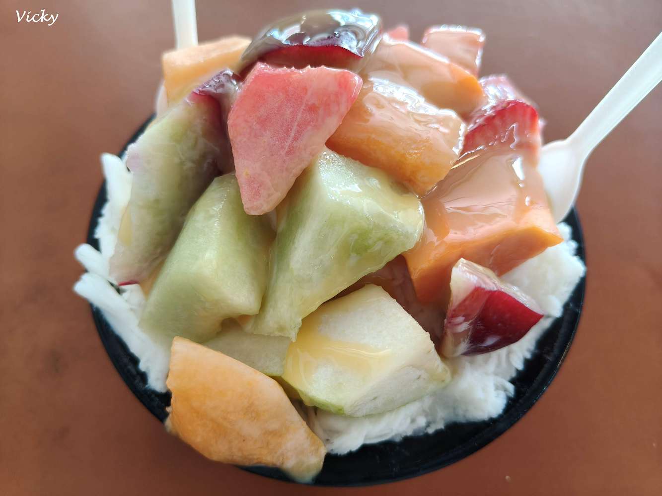 台南南區︱文南路必吃美食：名信木瓜牛奶專賣店與嘉豬牌 嘉義黑香腸，超高 CP 值銅板價餐點！