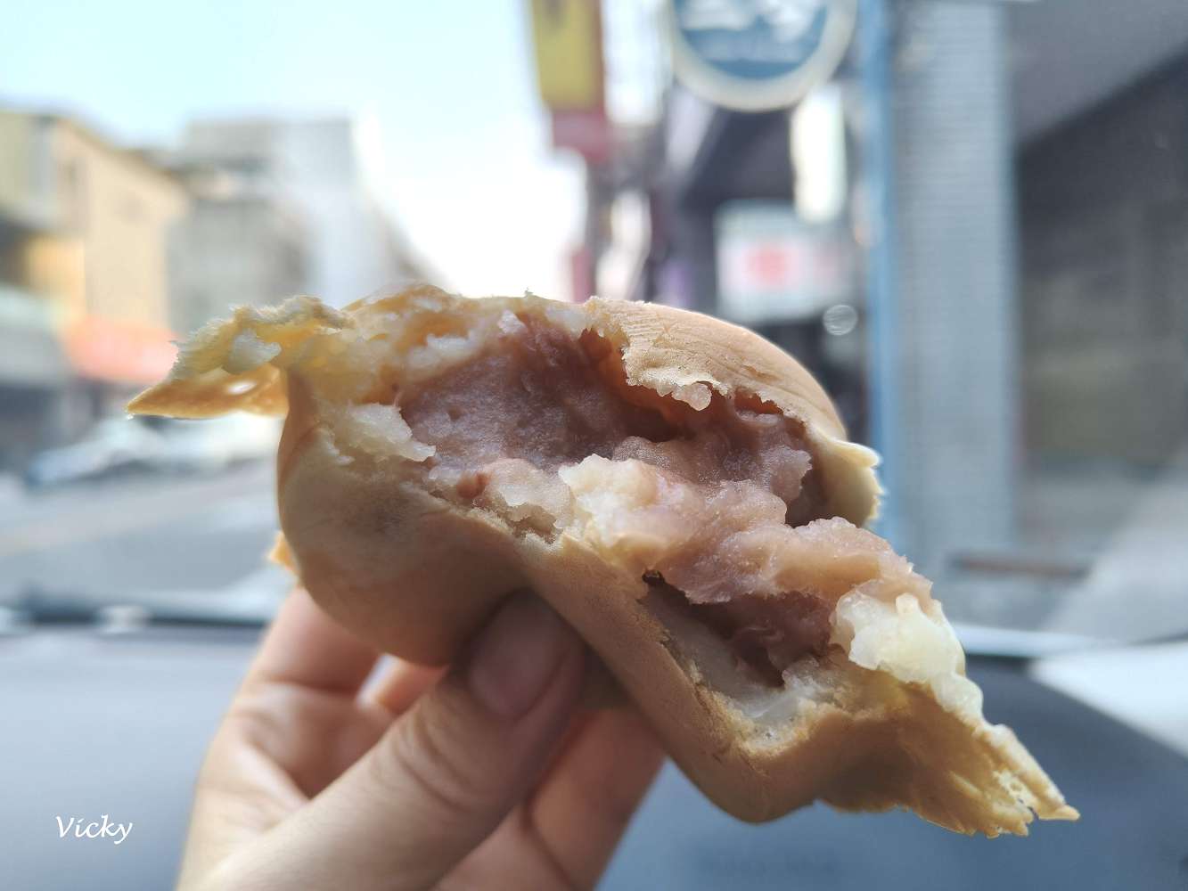 網站近期文章：台南文南路排隊美食：一中街大輪紅豆餅與關東煮香腸大腸攤，下午點心鹹甜一次滿足！