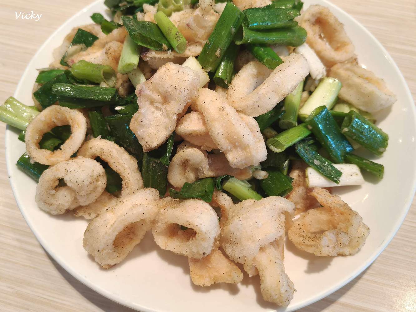 台南聚餐︱吾亦私永華店：寬敞空間與溫馨家常菜，全家聚餐的幸福首選