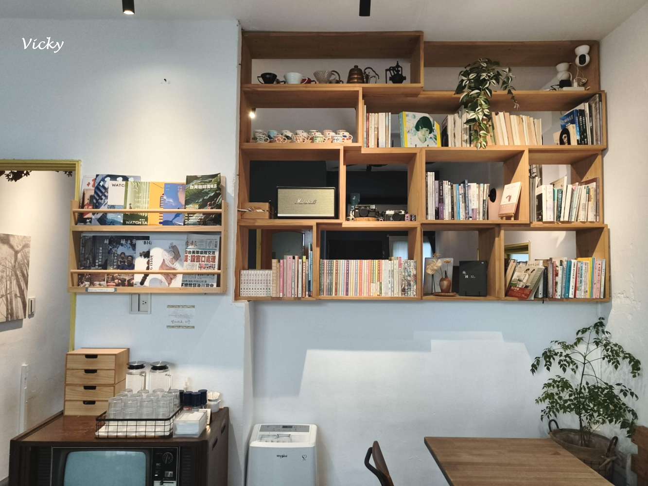 台南早午餐推薦︱小巷裡的拾壹號：衛民街隱藏版老宅咖啡廳，飽足感雞肉三明治必吃！附菜單