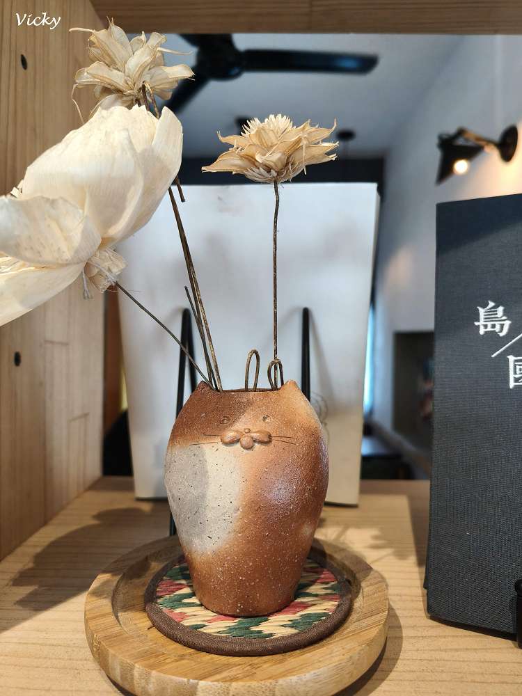 台南早午餐推薦︱小巷裡的拾壹號:衛民街隱藏版老宅咖啡廳,飽足感雞肉三明治必吃!附菜單 台南早午餐推薦︱小巷裡的拾壹號:衛民街隱藏版老宅咖啡廳,飽足感雞肉三明治必吃!附菜單