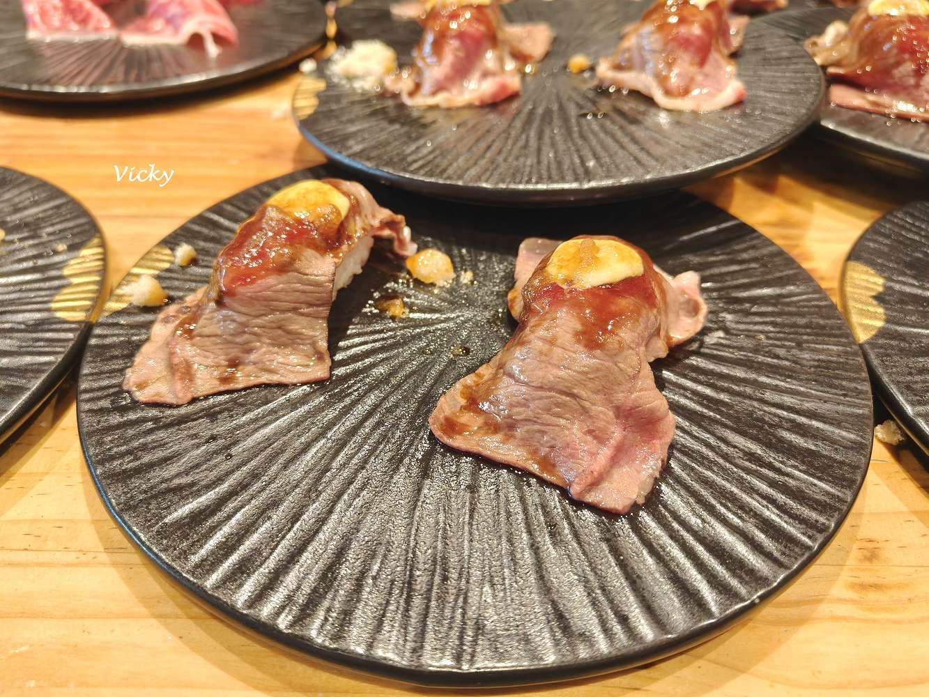 嘉義火鍋推薦｜和牛涮 日式鍋物放題 嘉義垂楊店：768 元套餐，極上和牛雪花吃到飽，小資也能實現和牛自由！