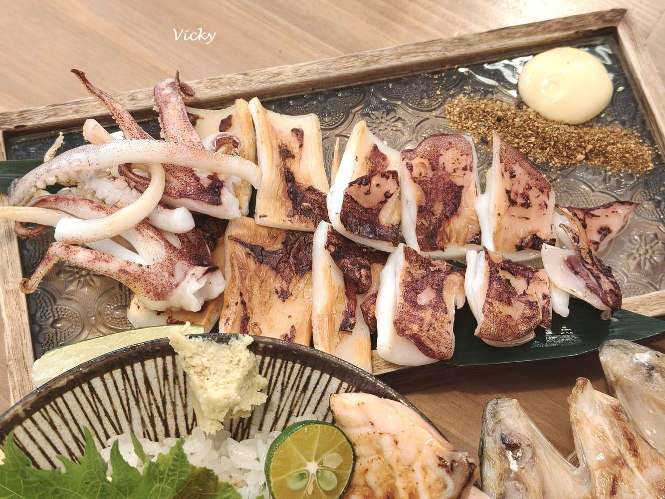 台南美食︱洄游丼飯所：散壽司與烤午仔魚的味蕾挑戰，附菜單