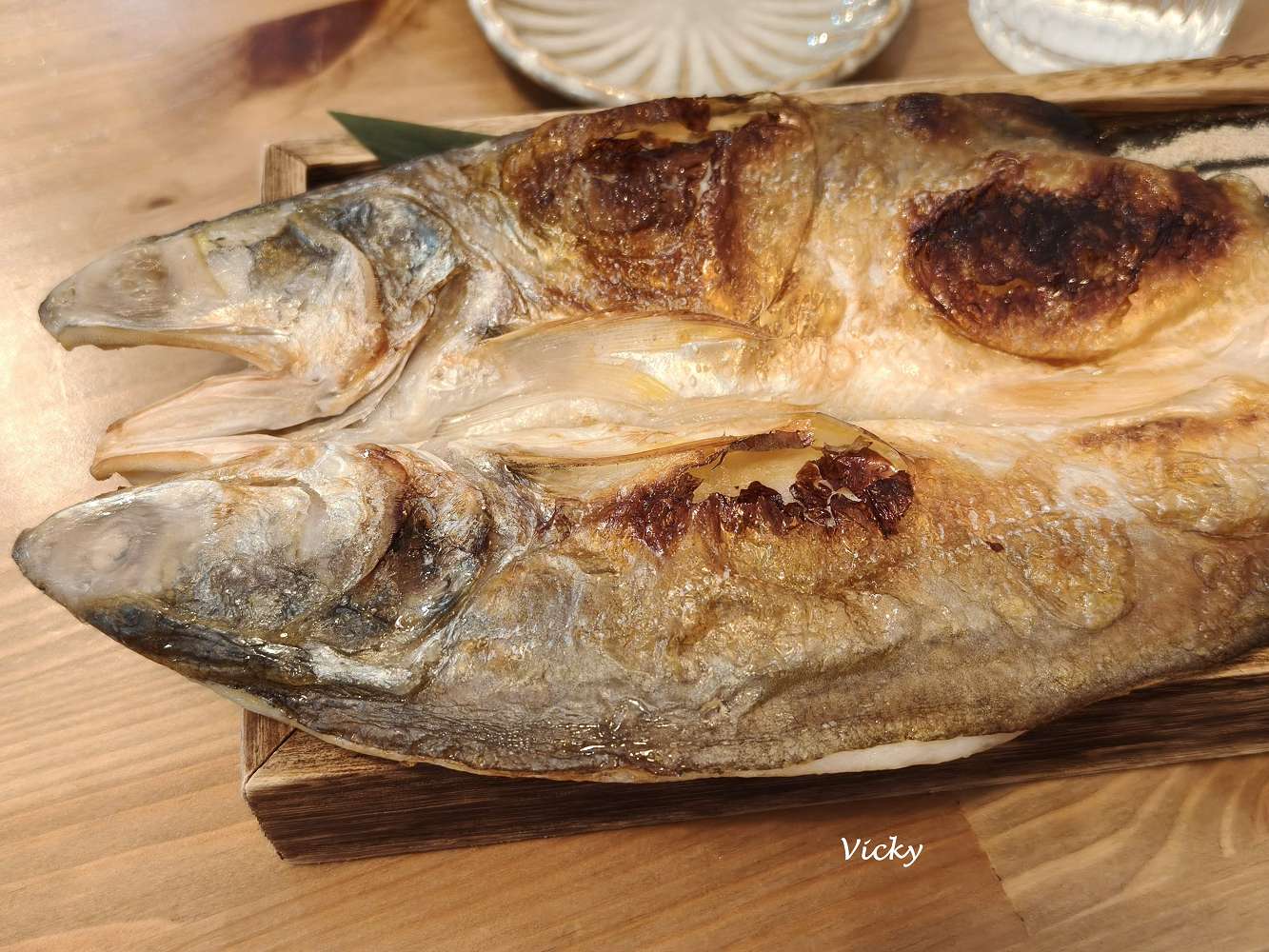台南美食︱洄游丼飯所：散壽司與烤午仔魚的味蕾挑戰，附菜單