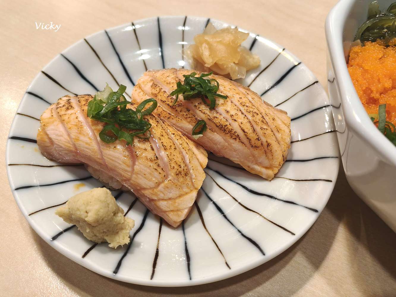 台南日式料理︱鮨次郎壽司專賣:大漁海鮮丼、黑鮪魚蔥花海苔握,附菜單 台南日式料理︱鮨次郎壽司專賣:大漁海鮮丼、黑鮪魚蔥花海苔握,附菜單