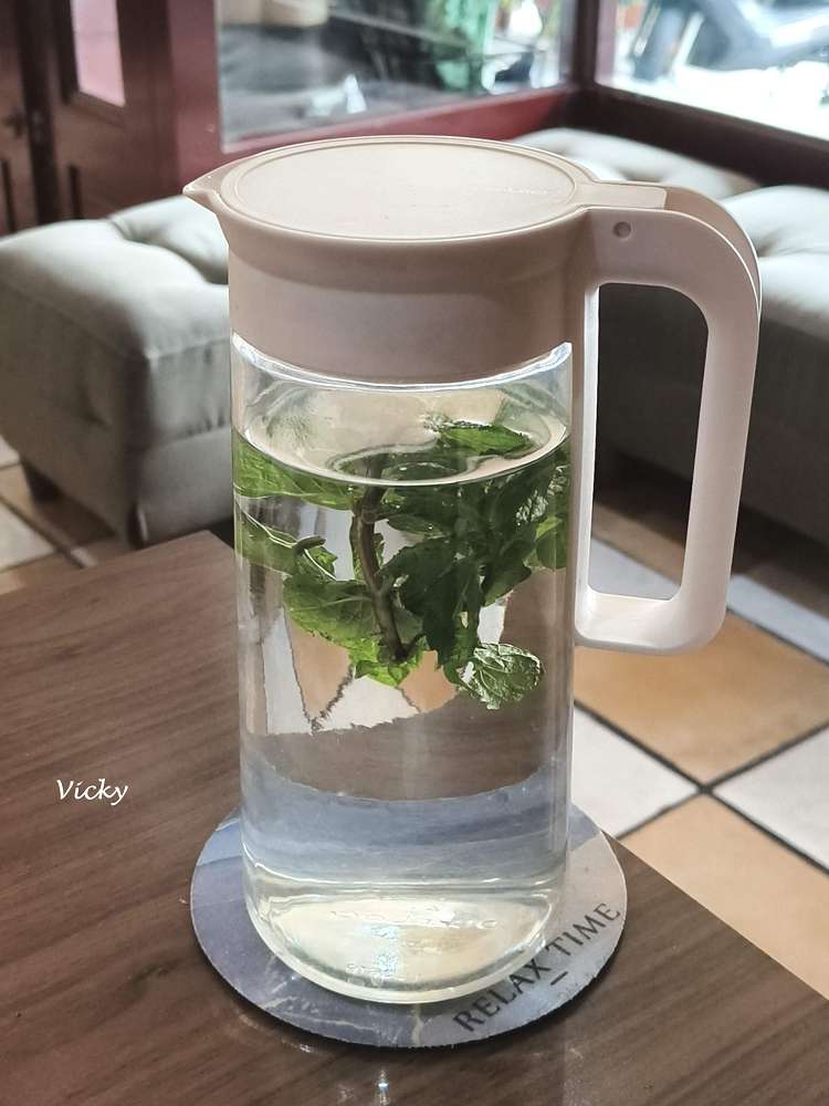 台南中西區美食｜暖心時光 義法小館：蒜香油鴨封腿與天使細麵的溫柔邂逅，附菜單連結