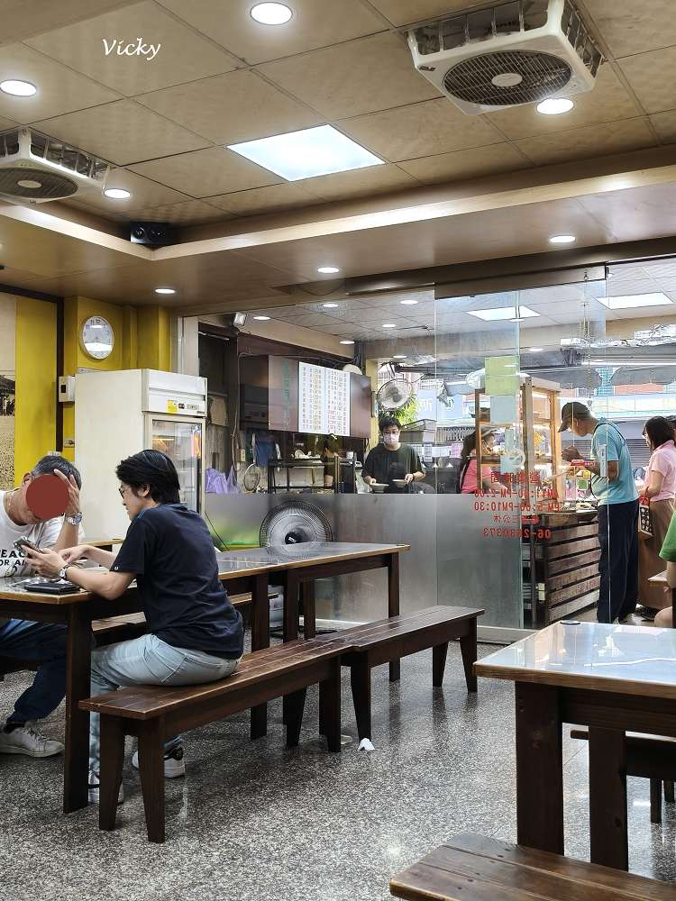 台南南區美食︱蔡桑麵食館：傳承四十年的外省麵老店，價格親民的日常滋味，附菜單