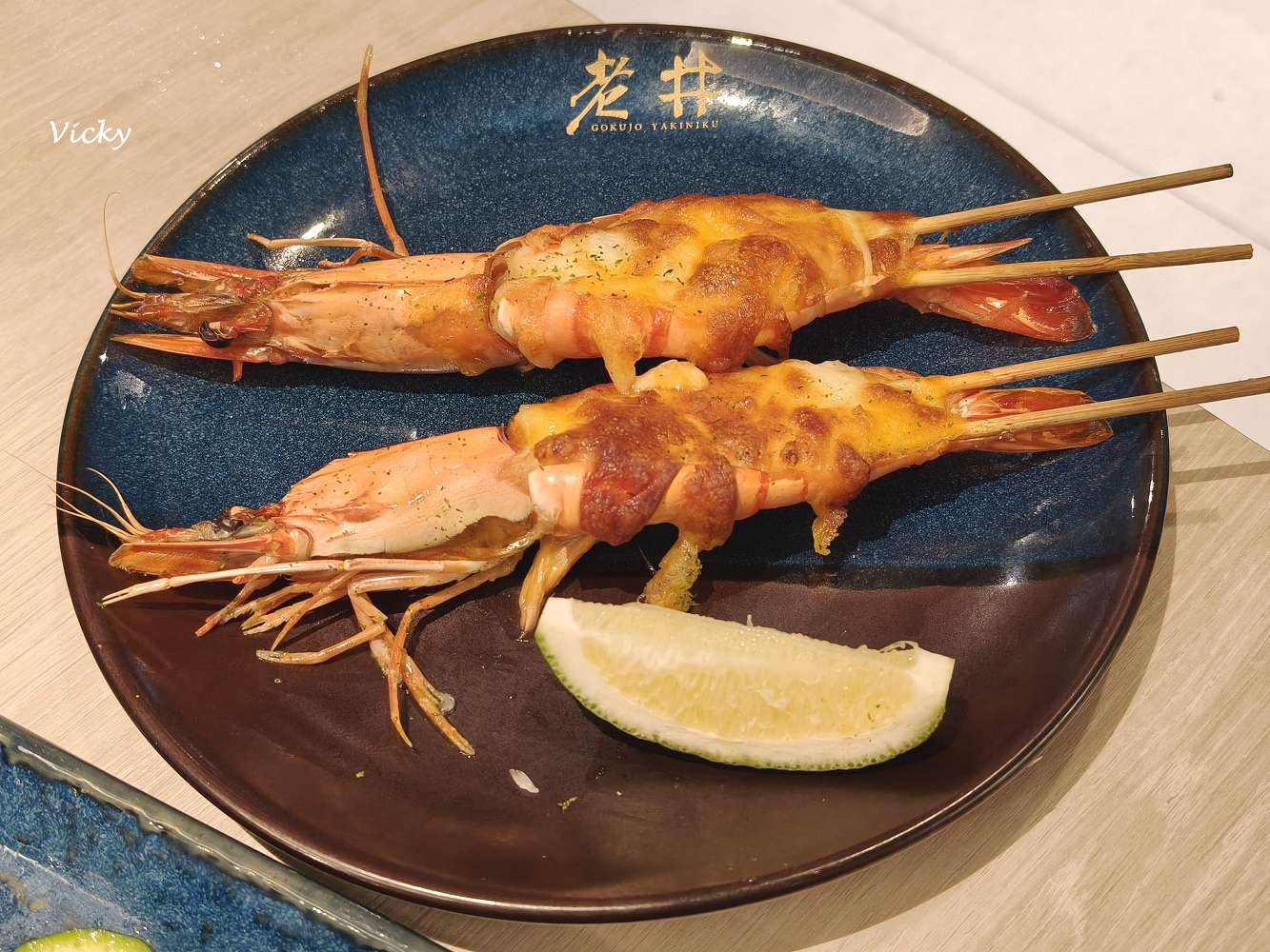 台南燒肉推薦︱老井極上燒肉 台南府前店：試營運大排長龍！30cm 厚切牛舌與極品和牛的頂級饗宴，附菜單