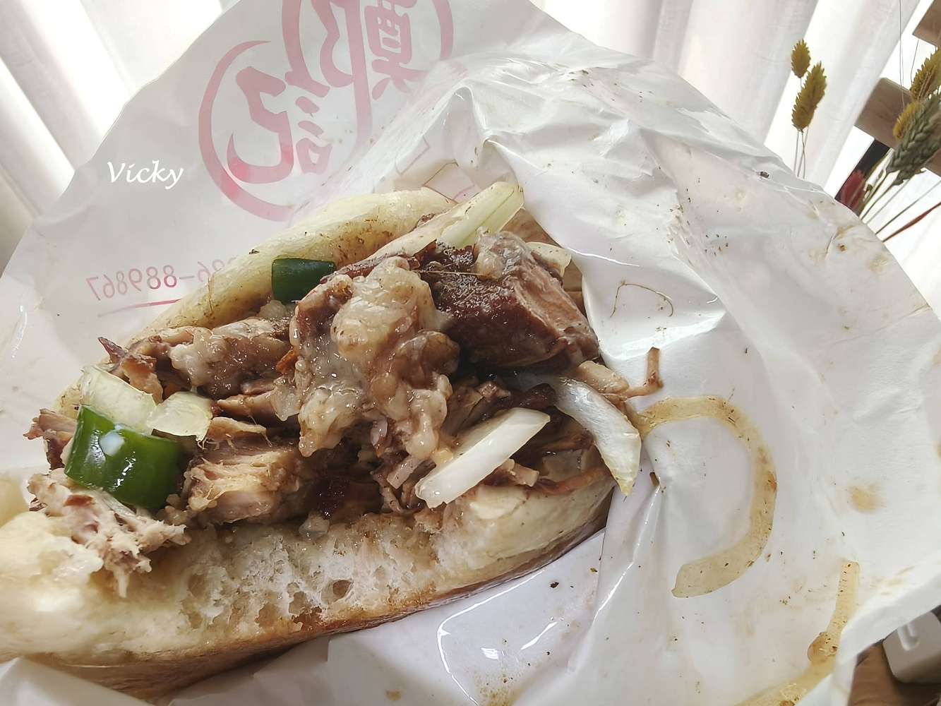 網站近期文章：台南東區巷弄美食︱鄭記肉夾饃：裕豐街巷弄內的香辣誘惑，搭配咖裏漢朵莉甜甜圈的鹹甜完美行程