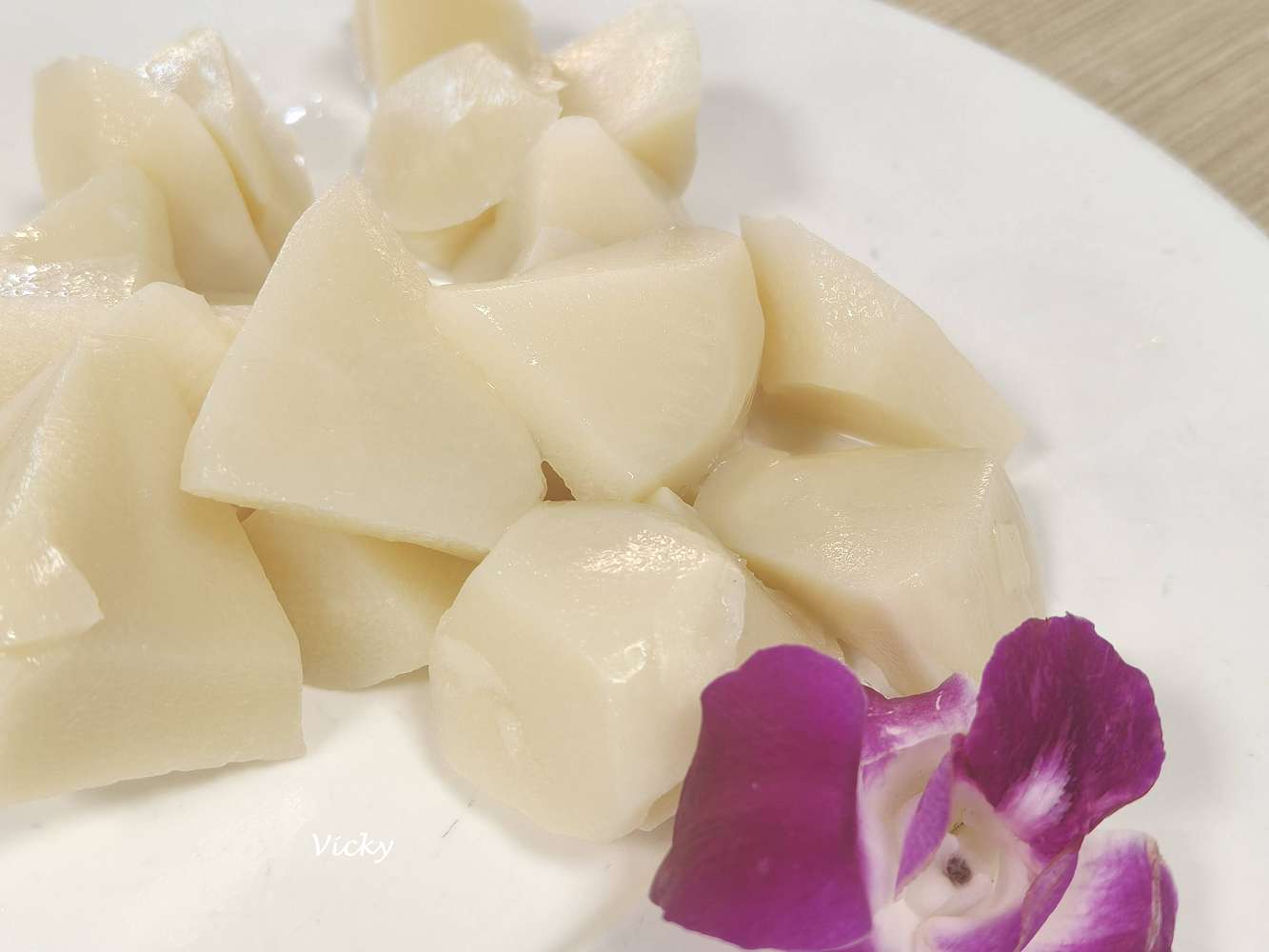高雄羊肉爐推薦|源坐羊肉:岡山老字號的清新革命!超大座位空間,必吃清爽回甘當歸羊肉鍋 高雄羊肉爐推薦|源坐羊肉:岡山老字號的清新革命!超大座位空間,必吃清爽回甘當歸羊肉鍋