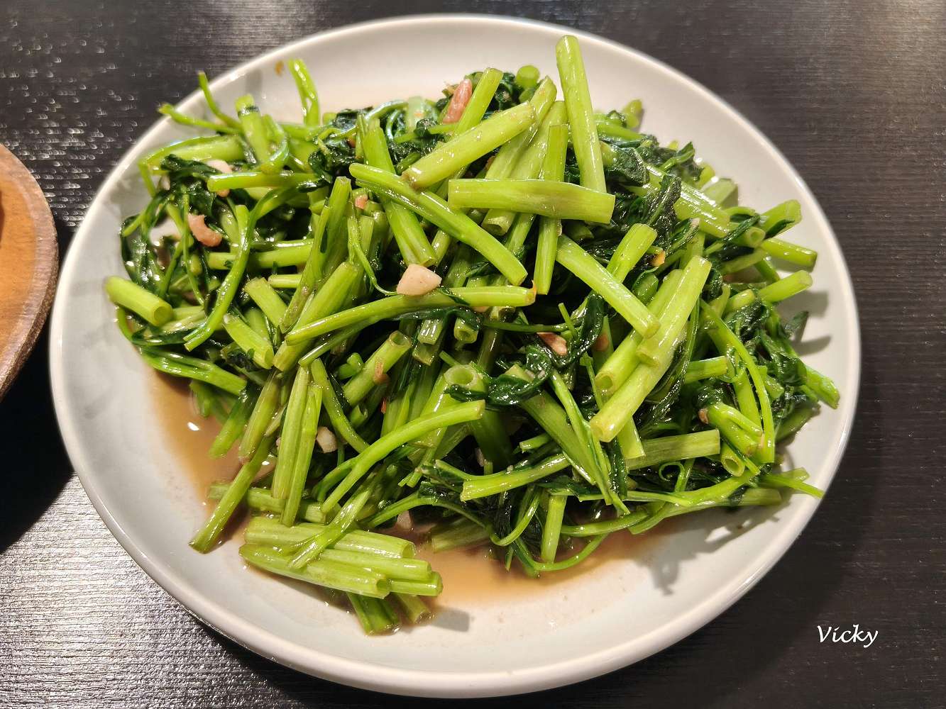 台南東區美食︱曼谷小熊：正對文化中心停車場超方便！高CP值泰味，綠咖哩、椒麻雞必點推薦，附菜單