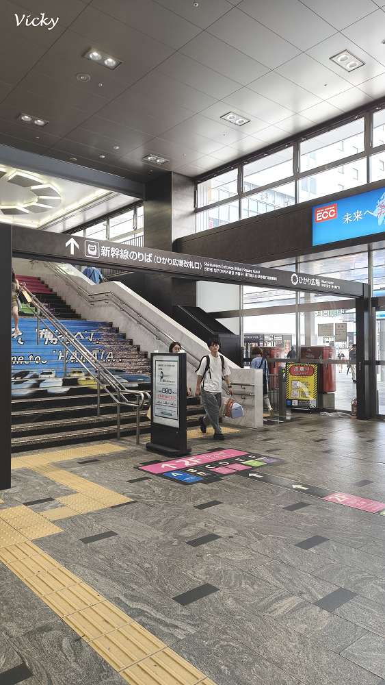 九州新幹線︱熊本到福岡博多怎麼搭?40分鐘速達!車型選擇、中文線上購票與兩大車站好逛度評比 九州新幹線︱熊本到福岡博多怎麼搭?40分鐘速達!車型選擇、中文線上購票與兩大車站好逛度評比