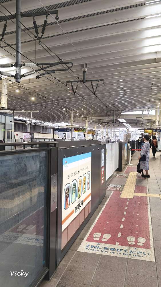 九州新幹線︱熊本到福岡博多怎麼搭?40分鐘速達!車型選擇、中文線上購票與兩大車站好逛度評比 九州新幹線︱熊本到福岡博多怎麼搭?40分鐘速達!車型選擇、中文線上購票與兩大車站好逛度評比