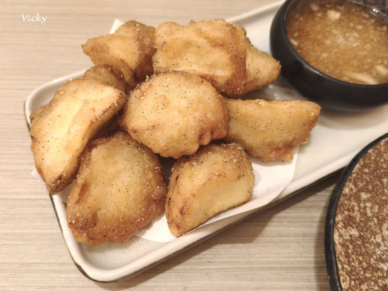 台南東區日式料理︱水恃 日式料理:新鮮生魚片與炙燒比目魚,入口即化的極致美味! 台南東區日式料理︱水恃 日式料理:新鮮生魚片與炙燒比目魚,入口即化的極致美味!