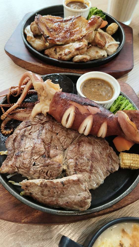 台南吃到飽︱牛室炙燒牛排 BEEFHOUSE 台南海安店：精饌排餐＋超狂百匯 Buffet 吃到飽！