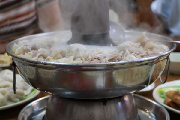 台南火鍋︱14家暖暖心、暖暖胃、暖呼呼火鍋店：麻辣燙、海鮮鍋、蔬菜鍋、肉品鍋通通有